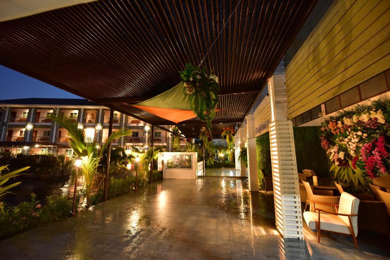 Kt Knight Hotel Surin Ngoại thất bức ảnh