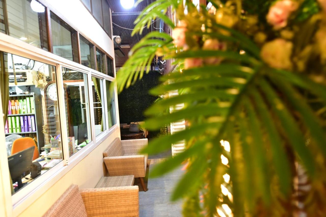 Kt Knight Hotel Surin Ngoại thất bức ảnh